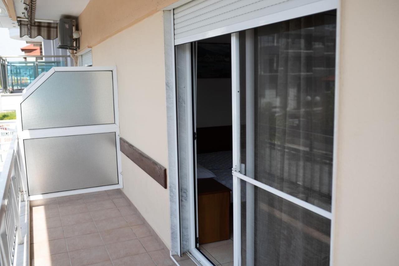 Μpasias Apartments Paralía 외부 사진